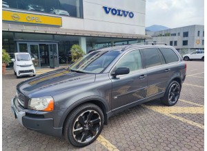 VOLVO XC90 V8 OPTIMA 