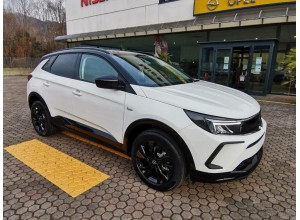 OPEL GRANDLAND X . IL GRAN SUV DI OPEL. ANCHE KM ZERO !!!