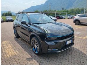 LYNK & CO 01 1500 BENZ PLUG-IN HYBRID