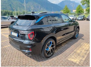 LYNK & CO 01 1500 BENZ PLUG-IN HYBRID